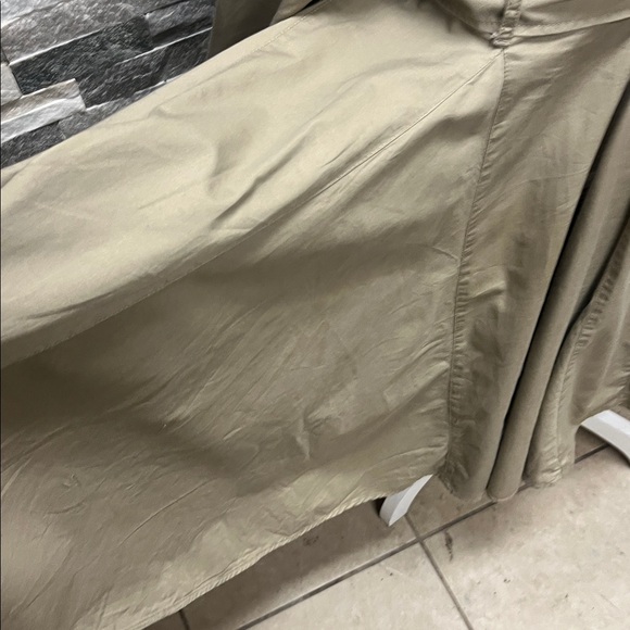 Blossom Elegant Beige Trench Coat - Picture 7 of 16